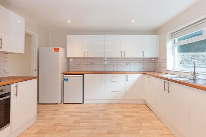 5 Bedroom Semi-Detached House To Rent In Nethercote Road, Tackley, OX5