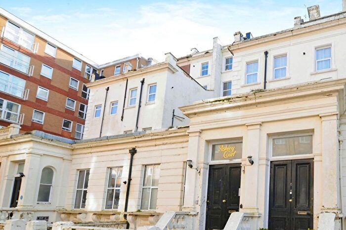 2 Bedroom Flat For Sale In Terrace Road, St Leonards-On-Sea, TN37