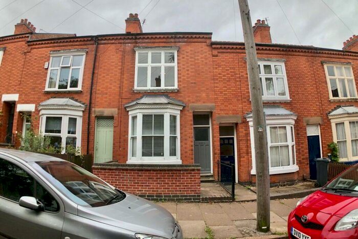 4 Bedroom Terraced House To Rent In Lorne Road, Leicester, LE2