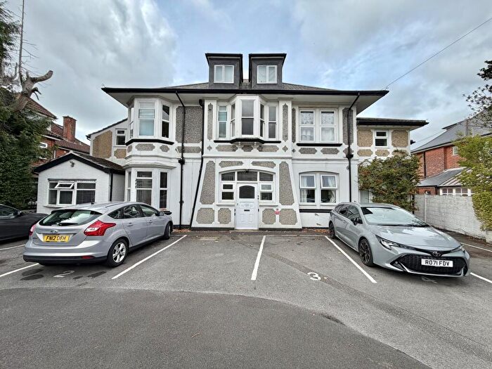 Studio To Rent In Portchester Road, Charminster, Bournemouth, BH8
