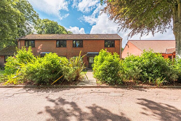 3 Bedroom Semi-Detached House For Sale In Beautifully Presented Three-Bedroom Home In High Kelling, NR25