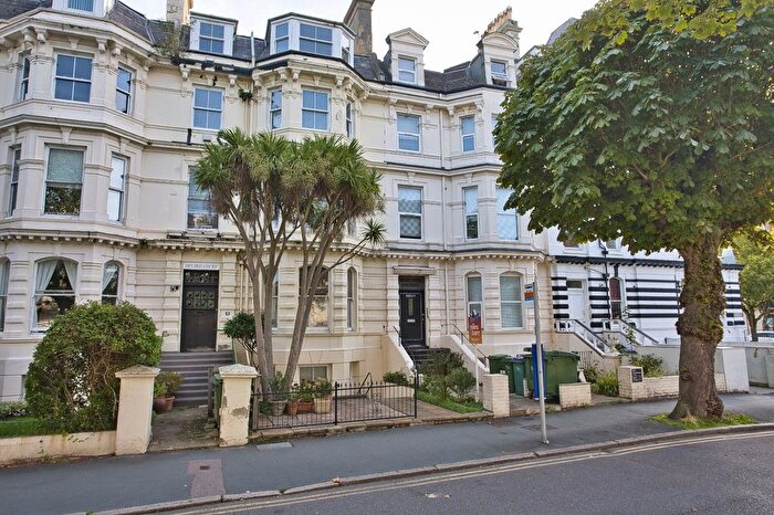 1 Bedroom Flat For Sale In Castle Hill Avenue, Folkestone, Kent, CT20