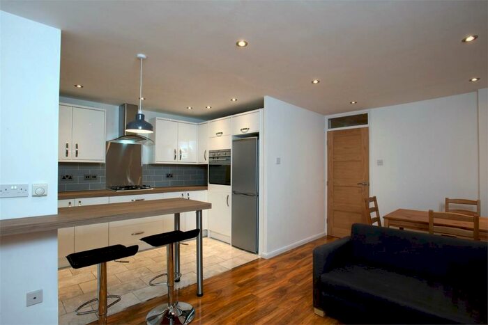 1 Bedroom Apartment To Rent In Cambridge Gardens, Muswell Hill, N10