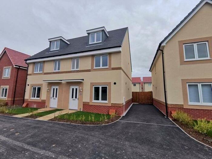 3 Bedroom Property To Rent In Garnet Road, Bridgwater, TA6