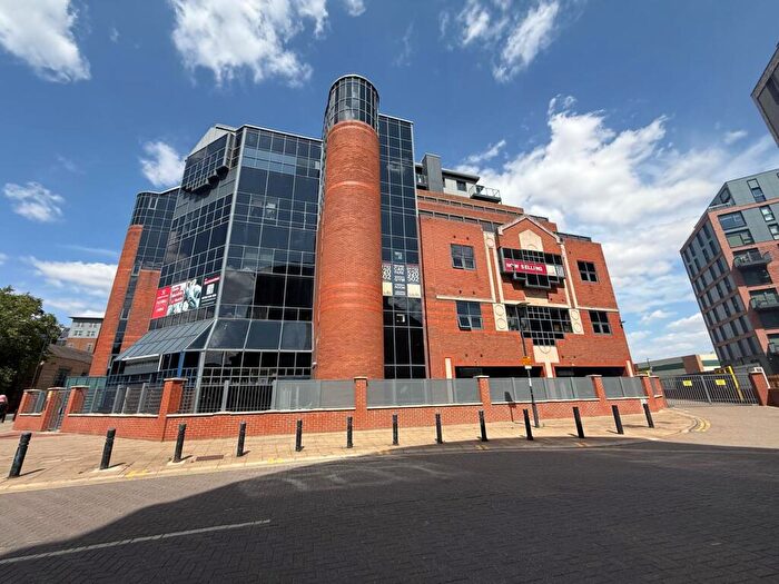 2 Bedroom Flat To Rent In Bayard Plaza, City Centre, Peterborough, PE1