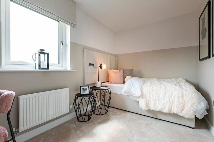 4 Bedroom Detached House For Sale In Smannel Road, Andover, SP11