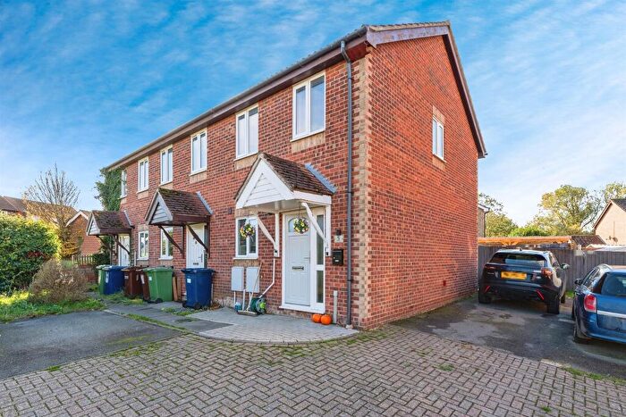 2 Bedroom End Of Terrace House For Sale In Gull Way, Chatteris, PE16