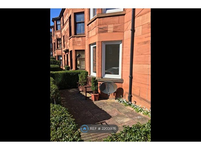 2 Bedroom Flat To Rent In Cartside Street, Glasgow, G42