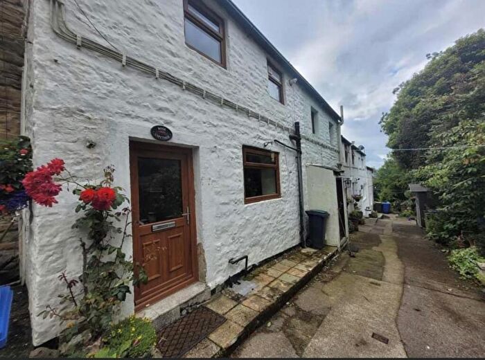 1 Bedroom House To Rent In Garden Street, Burnley, BB12