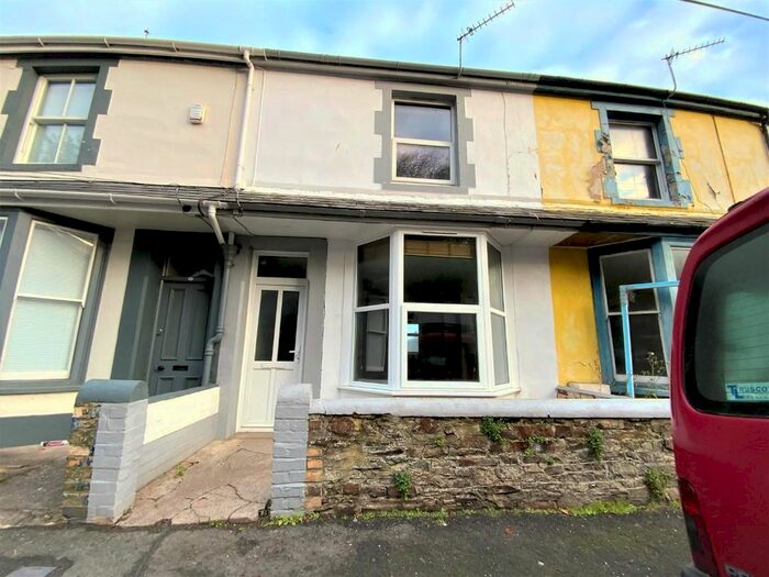 3 Bedroom Terraced House To Rent In Myrtle Grove, Bideford, EX39