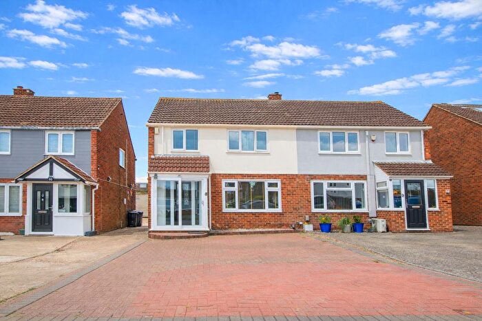 3 Bedroom Semi-Detached House For Sale In Latton Green, Harlow, CM18