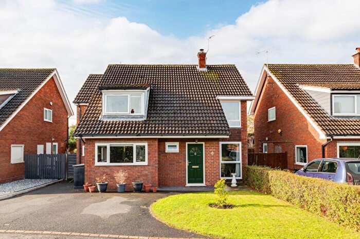 4 Bedroom Detached House For Sale In Dormer Close, Rowton, CH3