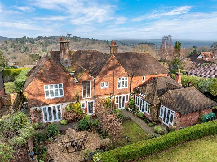 5 Bedroom Detached House To Rent In Hill Road, Haslemere, GU27