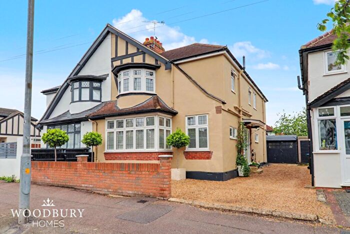 4 Bedroom Semi-Detached House For Sale In Valley Hill, Loughton, IG10
