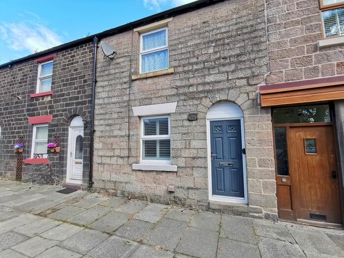 2 Bedroom Cottage For Sale In Bolton Road, Abbey Village, Chorley, PR6