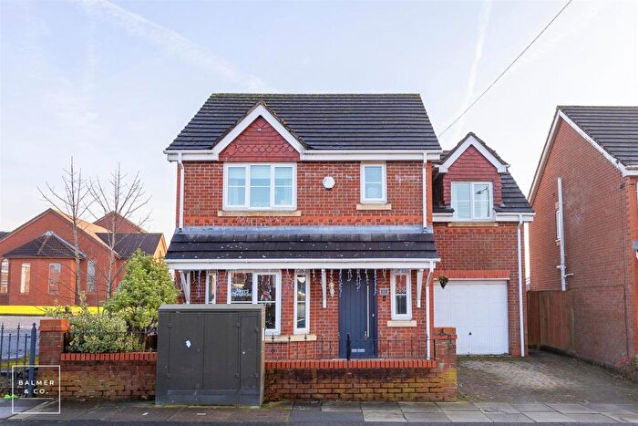 4 Bedroom Detached House For Sale In Rutherford Drive, Bolton, BL5