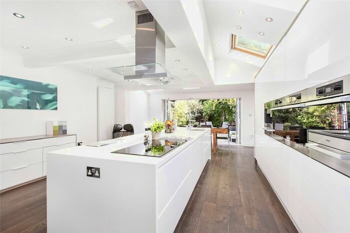 5 Bedroom Semi-Detached House To Rent In Thornton Avenue, Chiswick, London, W4