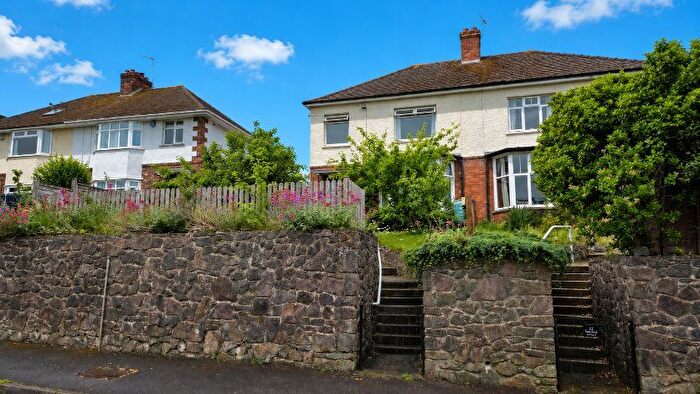 3 Bedroom Semi-Detached House To Rent In Mountway Road, Taunton, TA1