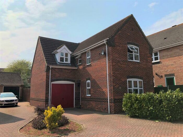 3 Bedroom Detached House To Rent In Eresbie Road, Louth, LN11