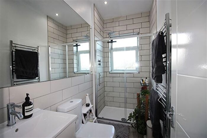 2 Bedroom End Of Terrace House To Rent In Robin Lane, Beighton, Sheffield, S20
