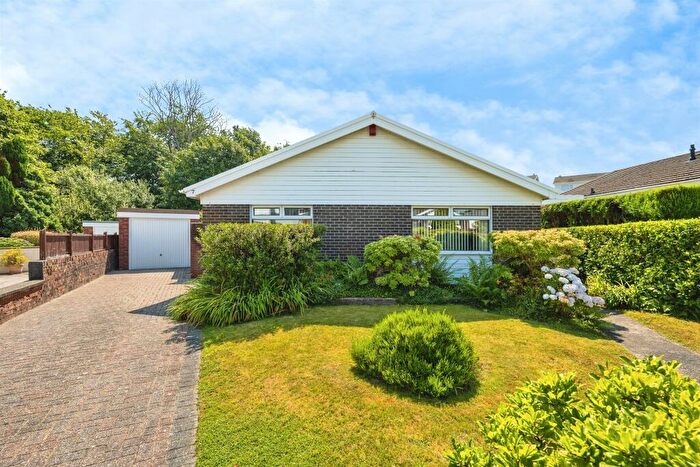 3 Bedroom Detached Bungalow For Sale In Clos Bryndafydd, Penllergaer, Swansea, SA4