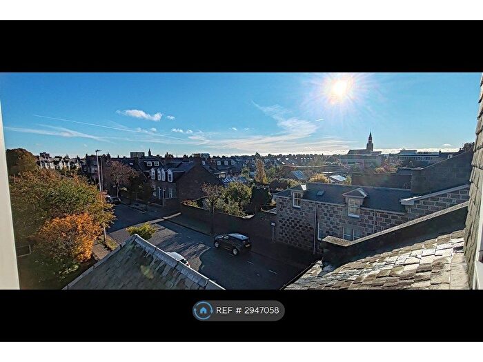 4 Bedroom Flat To Rent In Fountainhall Road, Aberdeen, AB15