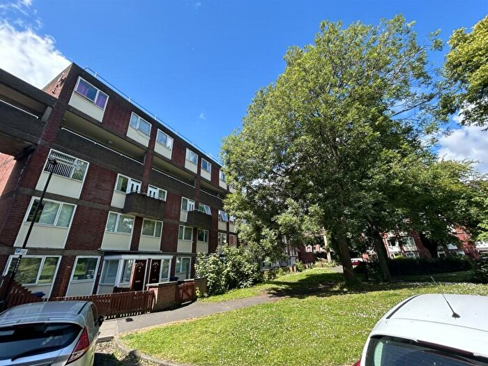 2 Bedroom Flat To Rent In St Anns Close, Ouseburn, Newcastle Upon Tyne, NE1