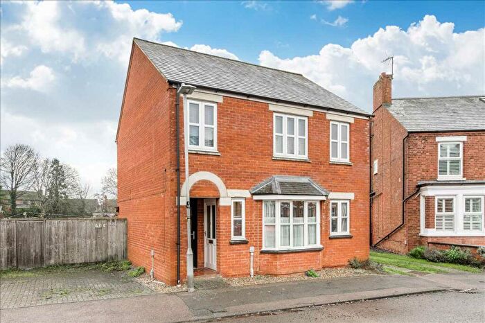 2 Bedroom Apartment For Sale In Newton Street, Olney, MK46