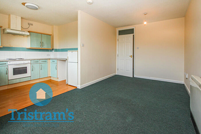 2 Bedroom Apartment To Rent In The Farthings, Nottingham, NG7