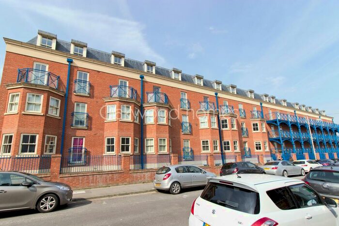 2 Bedroom Apartment To Rent In Royal Seabathing, Margate, CT9