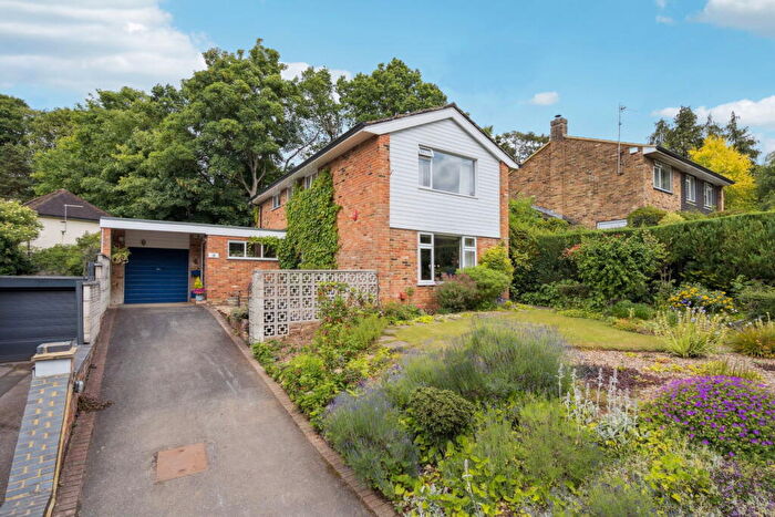 3 Bedroom Detached House For Sale In Turners Wood Drive, Chalfont St Giles, Buckinghamshire, HP8