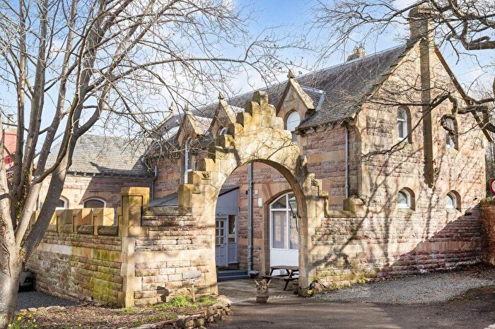 4 Bedroom Semi Detached House For Sale In The Coach House, Kingston Avenue, Edinburgh, EH16