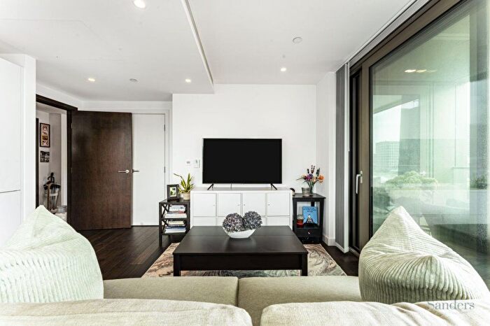 2 Bedroom Flat To Rent In Royal Mint Street, Greater London, London, E1