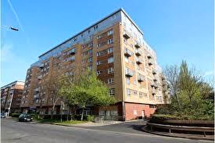 1 Bedroom Flat To Rent In Cherrydown East, Basildon, SS16