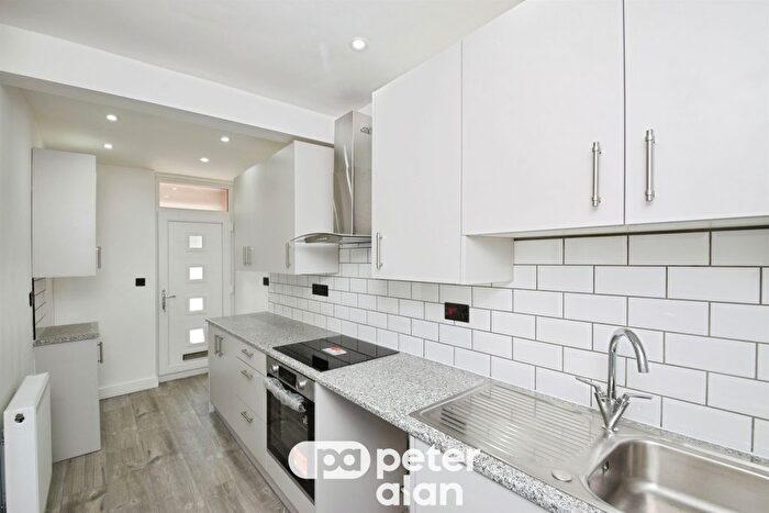 2 Bedroom Terraced House For Sale In Pensalem Road, Penlan, Swansea, SA5