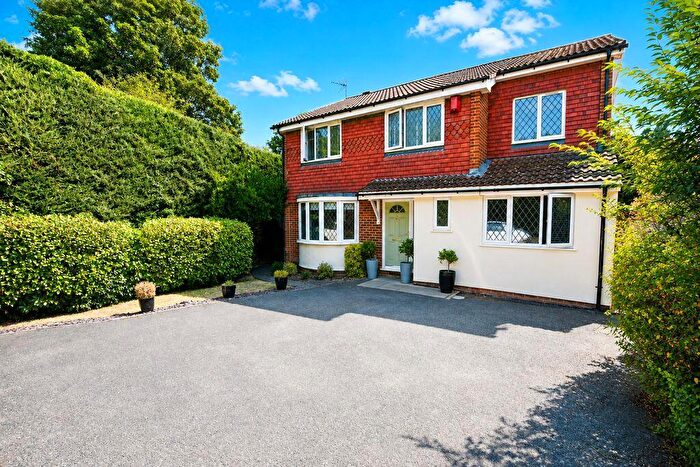 5 Bedroom Detached House For Sale In Bearsted, Maidstone, ME14