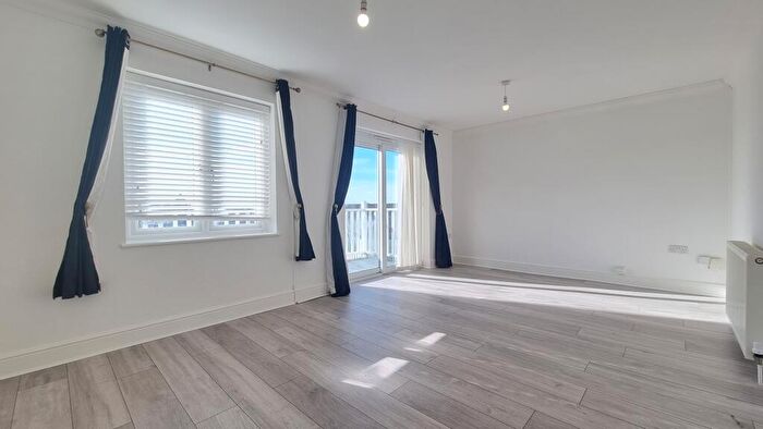 3 Bedroom House To Rent In Kenilworth Close, Brighton, BN2