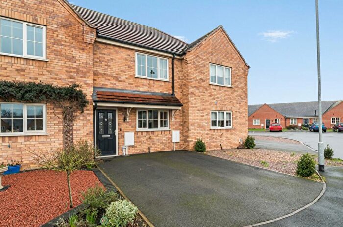 2 Bedroom Terraced House For Sale In Hornbeam Close, Ruskington, NG34