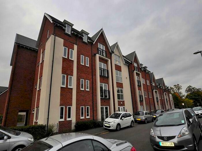 2 Bedroom Flat To Rent In Houseman Crescent, West Didsbury, Didsbury, Manchester, M20