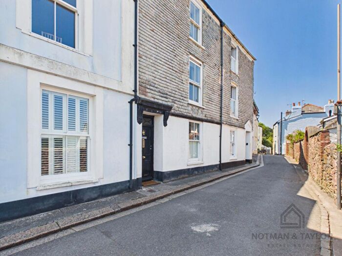 4 Bedroom Terraced House For Sale In Garrett Street, Cawsand, PL10