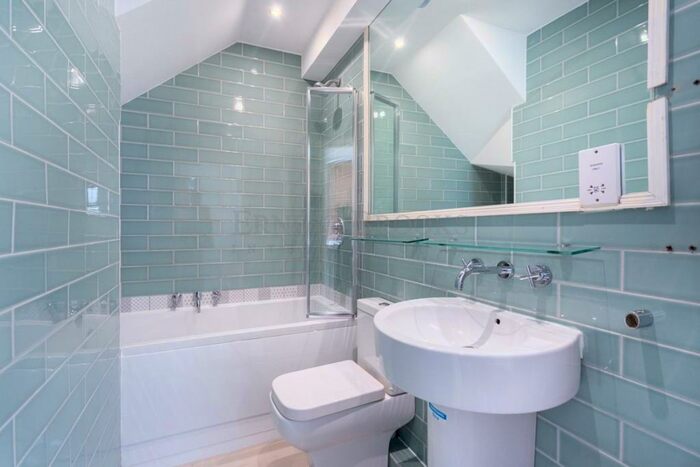 1 Bedroom Apartment To Rent In Canal Walk, Meadowcourt Road, Lewisham, SE3