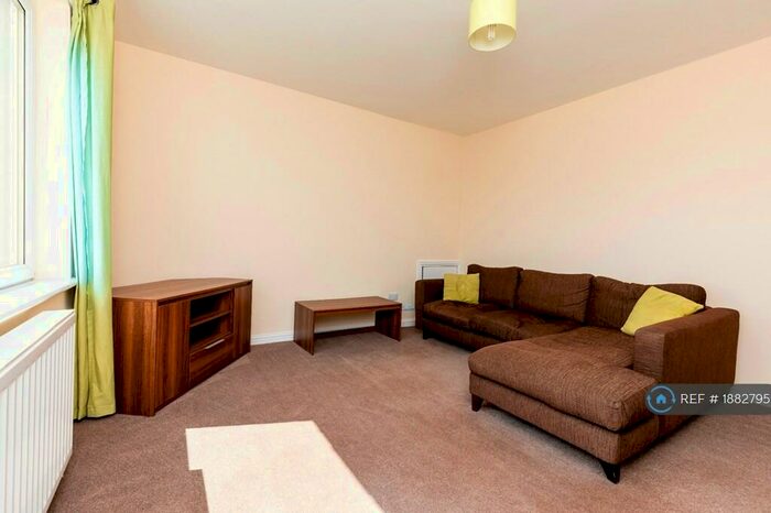 1 Bedroom Flat To Rent In Falconer Place, Inverurie, AB51