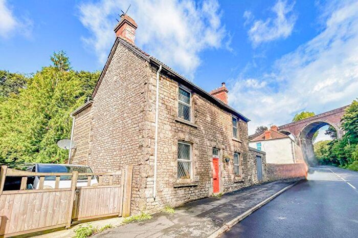 3 Bedroom Cottage For Sale In Waterloo Road, Shepton Mallet, BA4