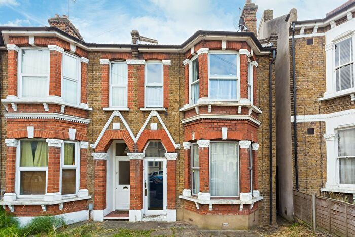 1 Bedroom Flat To Rent In London, E11