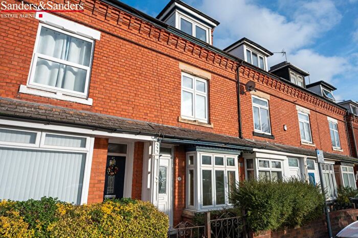 3 Bedroom Terraced House For Sale In Archer Road, Redditch, B98