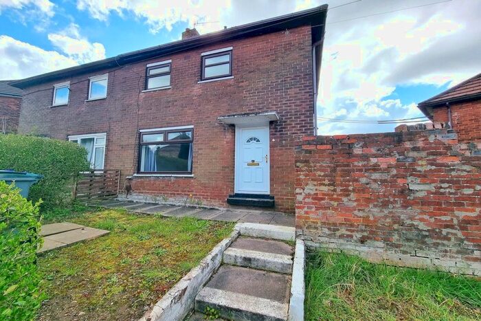 2 Bedroom Semi-Detached House To Rent In Hutton Way, Stoke-On-Trent, ST2