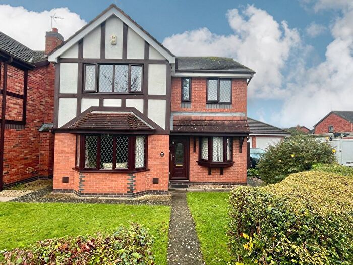 4 Bedroom Property To Rent In Fairwater Close, Evesham, WR11