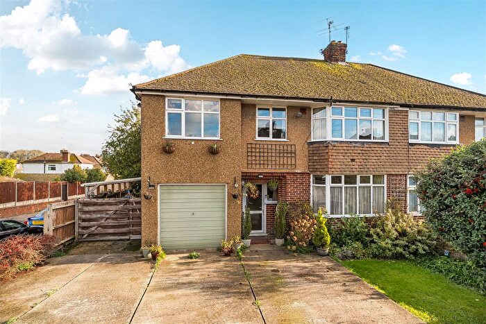 5 Bedroom Semi Detached House For Sale In Durrants Drive, Croxley Green, WD3