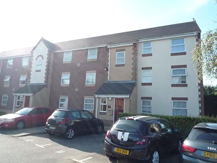 2 Bedroom Flat To Rent In Milton Court, Cross Road, Chadwell Heath, Romford, RM6