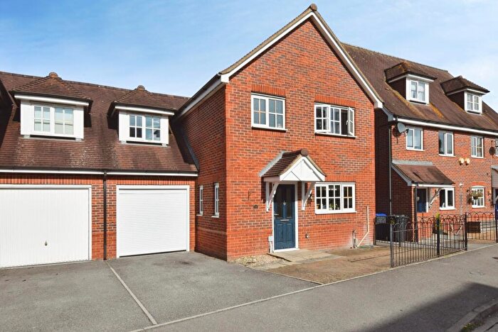 4 Bedroom Semi-Detached House For Sale In Carpenter Drive, Amesbury, SP4